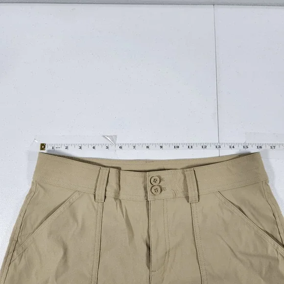 Eddie Bauer Women 8 Khaki Rolled Hem Bermuda Shorts Nylon Stretch Hiking 1751714 - Picture 3 of 9